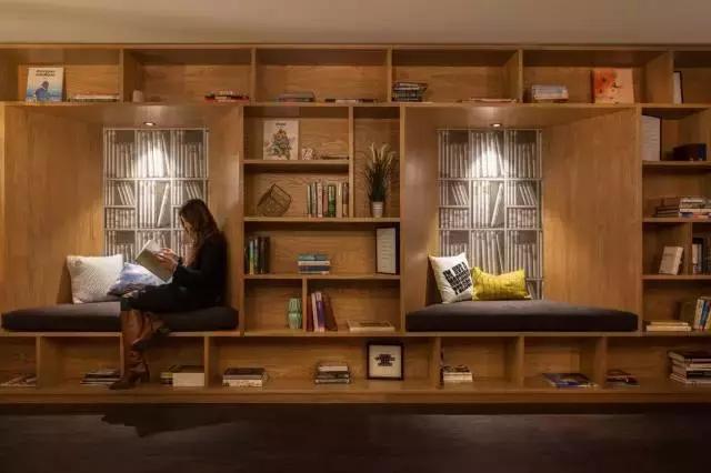 这个年青人造的公寓，让我好想立马住进去！功能太全了！