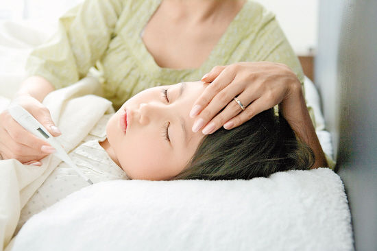 一感冒就起荨麻疹是怎么回事,腹泻伴有荨麻疹哮喘