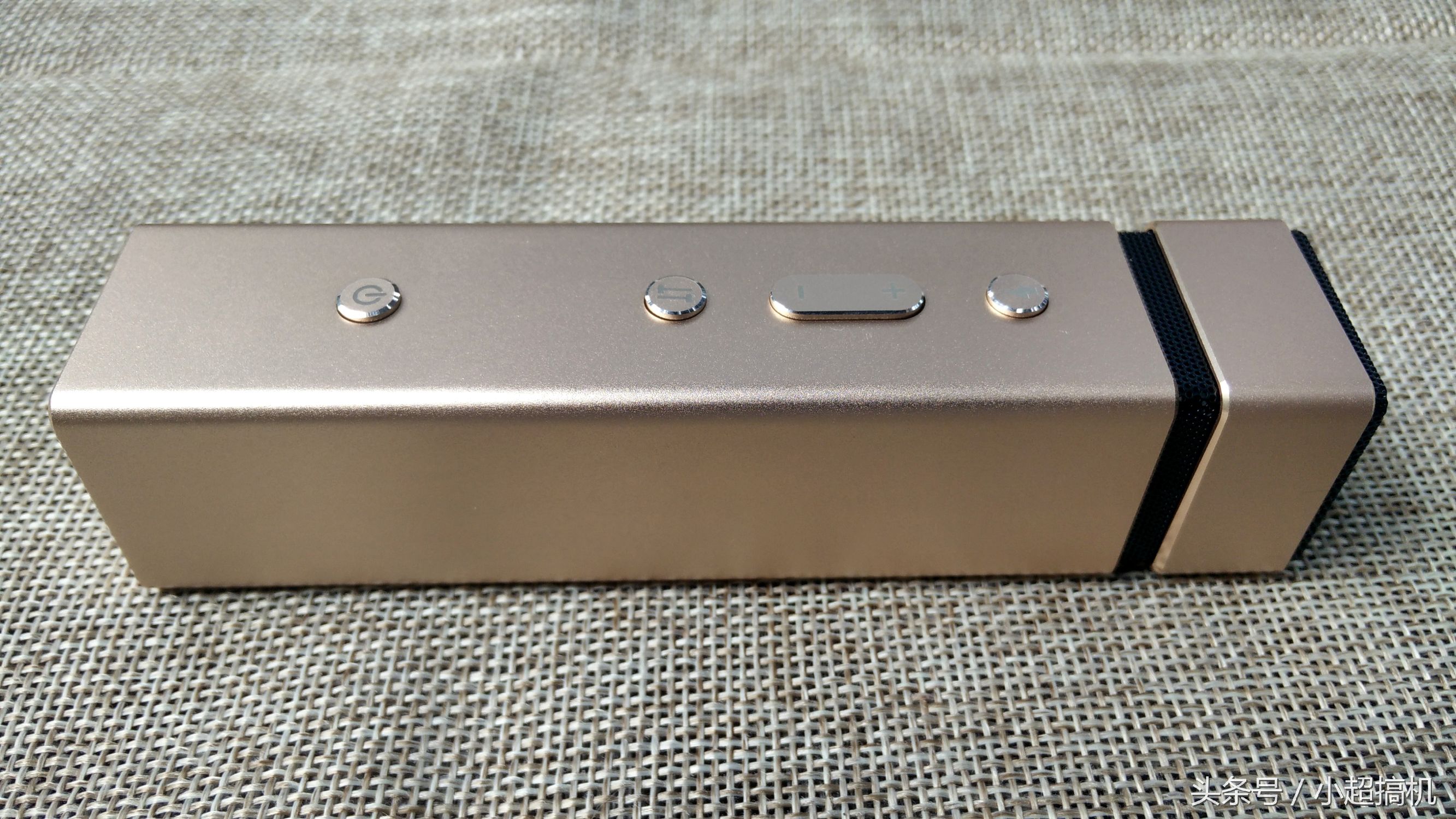 唱吧麦克风c1唱歌测评,k歌一体麦克风测评红黑榜