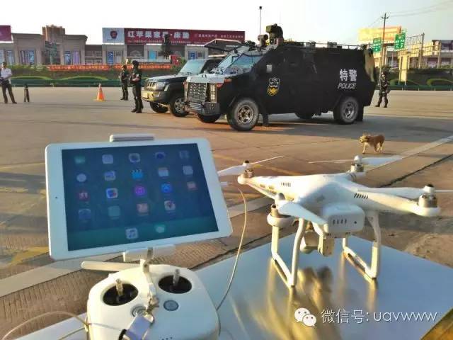 飞手航拍教程,飞手操作无人机视频