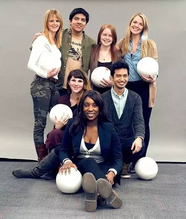 让数百万非洲贫困家庭用上了电，竟然仅靠一个大学生造的足球