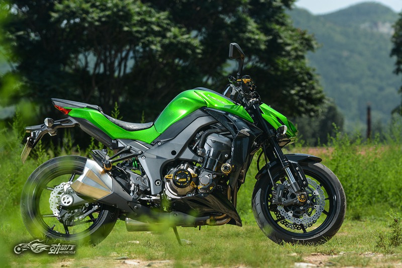 试车：满满的戾气？未必是件坏事——川崎Z1000