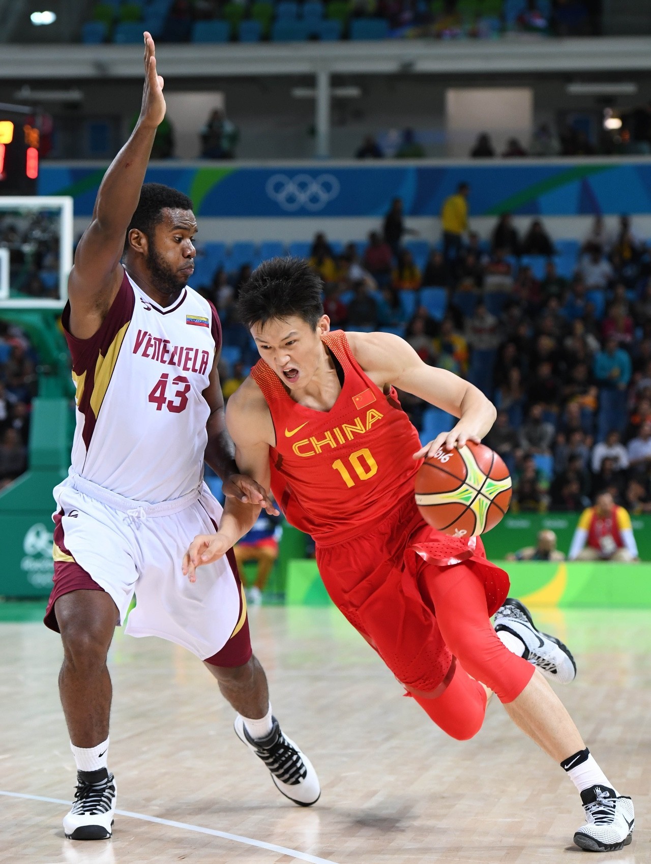 男篮失利网友总结,中国男篮现状赵岩昊