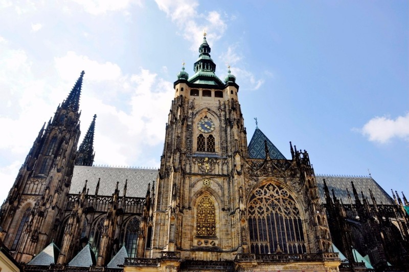 成都直飞布拉格途径地点,成都布拉格直飞