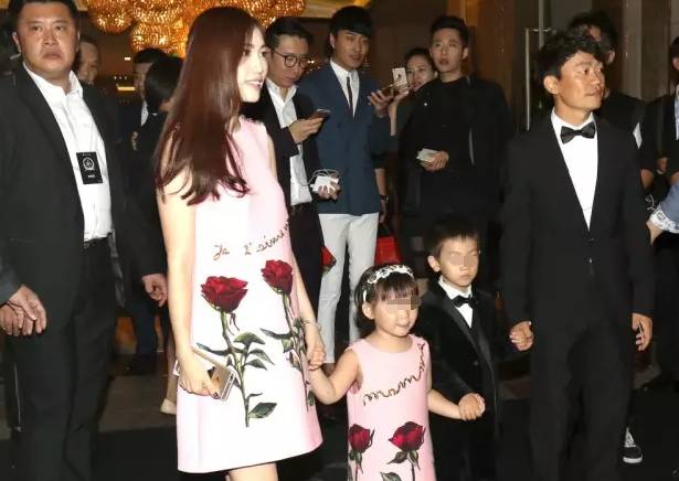 细扒王宝强离婚细节 是什么痛让他敢于宣布被戴了绿帽？