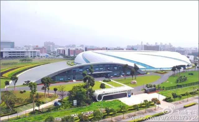 不知道什么时候开始，中国牛逼得要死，鬼知道发生了什么....