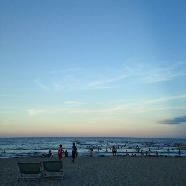 两千人民币去泰国旅游够吗,两千出国旅游