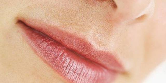 连志玲姐姐都苦恼的唇毛，你知道怎么办吗？