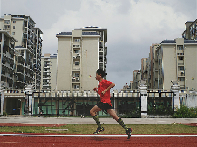 跑步压缩袜与众不同款单脚穿的,跑步专用压缩小腿压力袜测评推荐