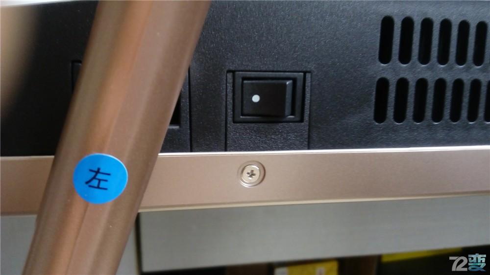 掀翻小米与乐视称霸的互联网电视江湖的微鲸电视虐机体验