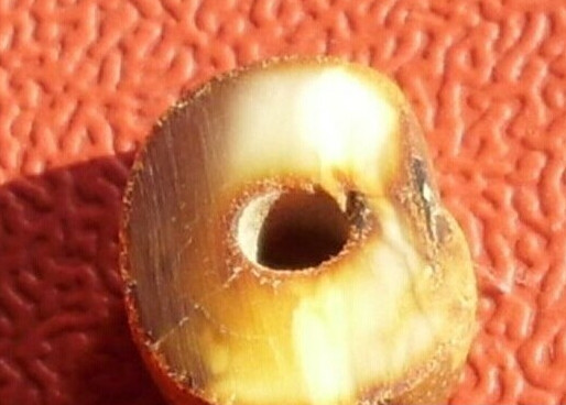 高温烤过之后的蜜蜡,蜜蜡能晒太阳变老蜜蜡吗