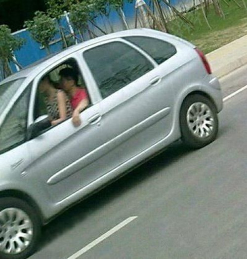 姣忔棩鍐呮兜娈靛瓙,姣忔棩鍐呮兜鎯呰瘽