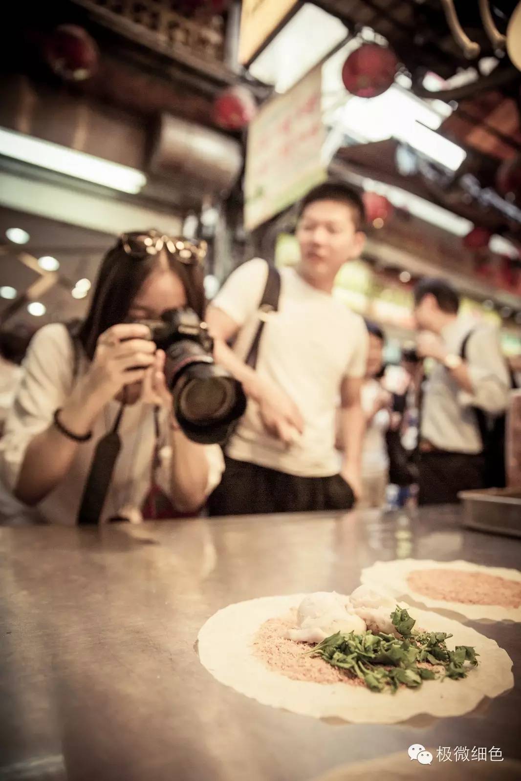 台湾九份,台湾九份和十分在一个地方吗