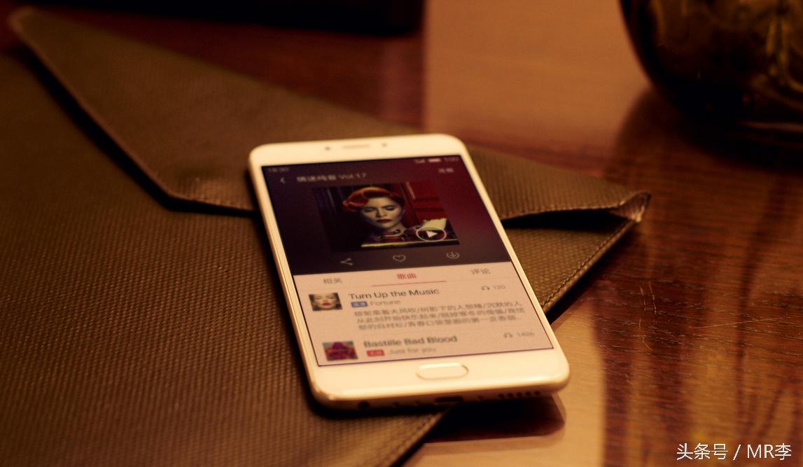 2000块买魅族还是小米,小米和魅族相差500元怎么选