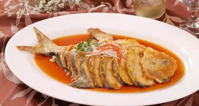 家常鱼最好吃的做法炖鱼,简单的炖鱼方法又好吃