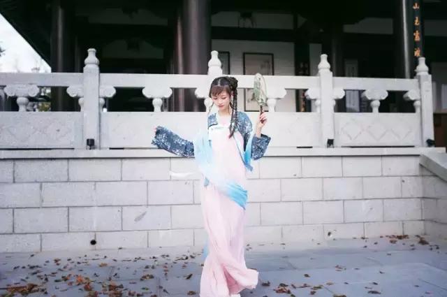 汉服之美谓之华作文,汉服之美的文章