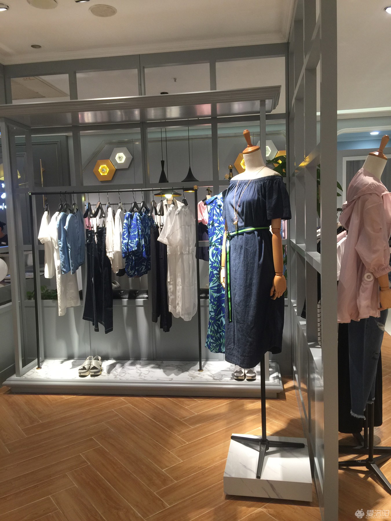 洛阳商圈早知道，老王府井又入驻一高逼格品牌HS