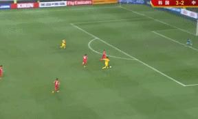 蒿俊闵对韩国任意球破门,蒿俊闵韩国高光时刻视频