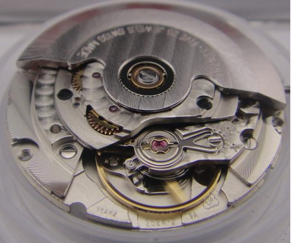 瑞士eta机芯与瑞士帝舵机芯质量,瑞士eta石英计时机芯大概多少钱