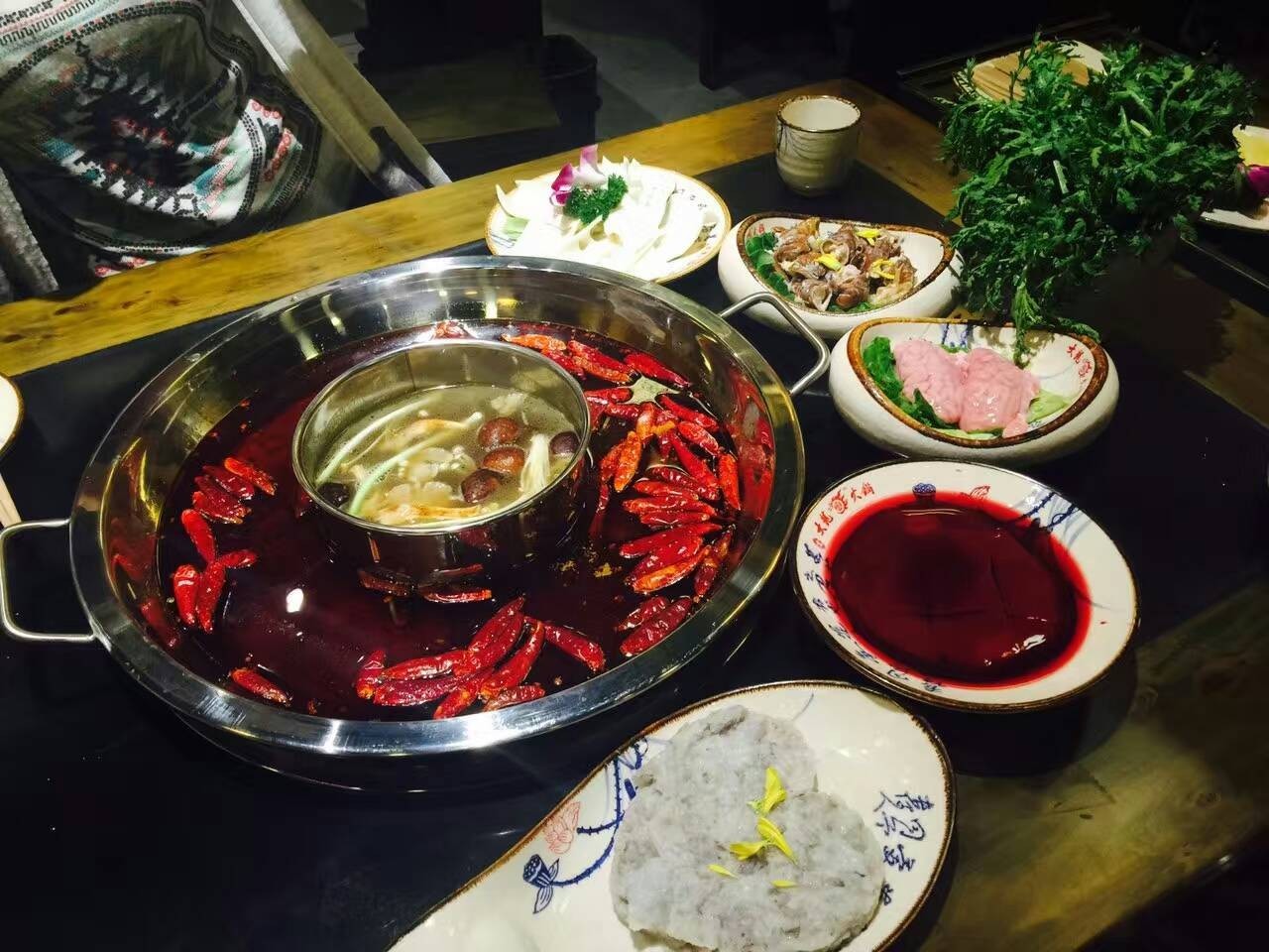 重庆火锅推荐北京,重庆正宗潮汕牛肉火锅推荐