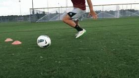 带球过半场很难么,带球过杆