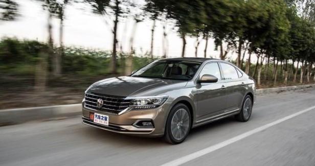 汽车轮胎卡石子需要抠出来吗,怎样防止汽车轮胎卡石子