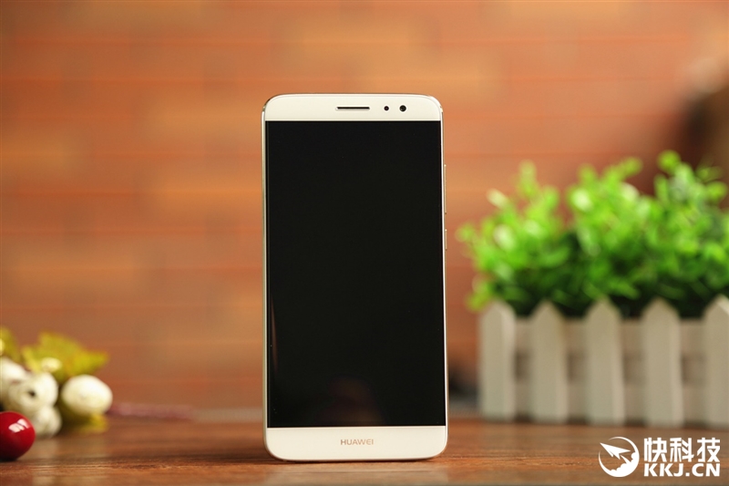 华为g9plus评测,14nm骁龙8核