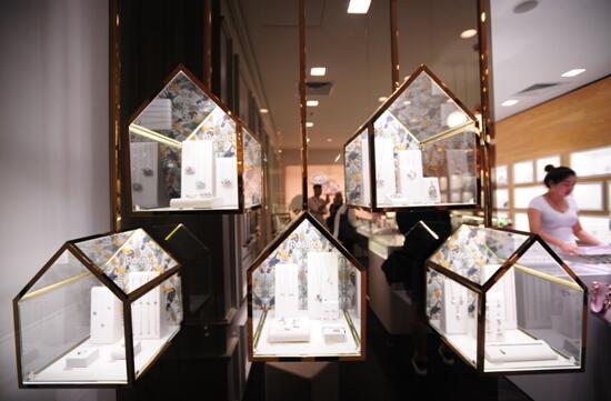 意大利轻奢饰品领导品牌——Brosway沈阳大悦城店闪耀开业