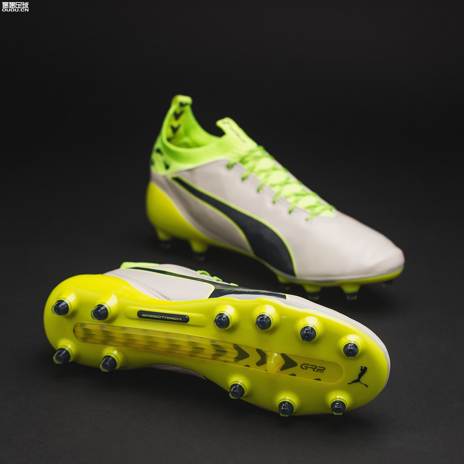 听说没有底的袜子和evoTOUCH更配哦