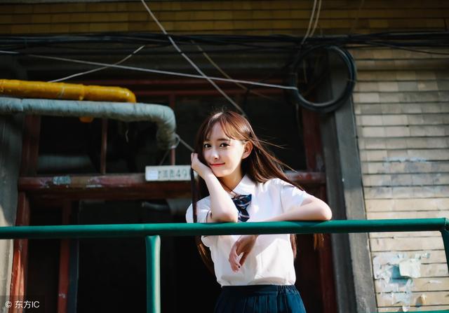 小说：农村小伙把灵芝磨成粉，拿它当饭吃，一整盒吃下果然出事了