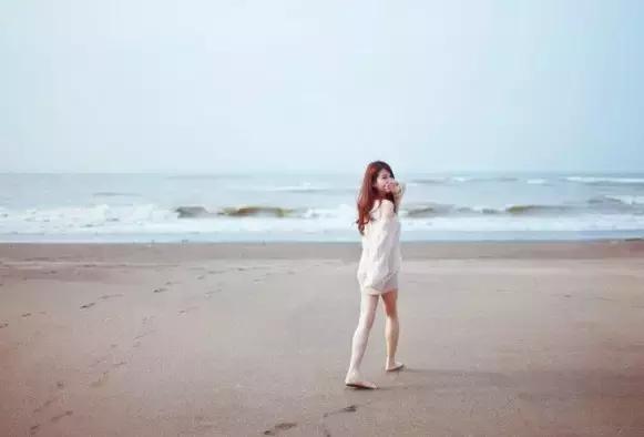 第一篇:女生都该有的一支小羊皮