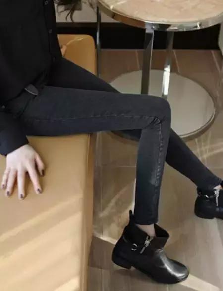 高圆圆秋冬穿搭牛仔裤,高圆圆蓝色牛仔直筒裤穿搭