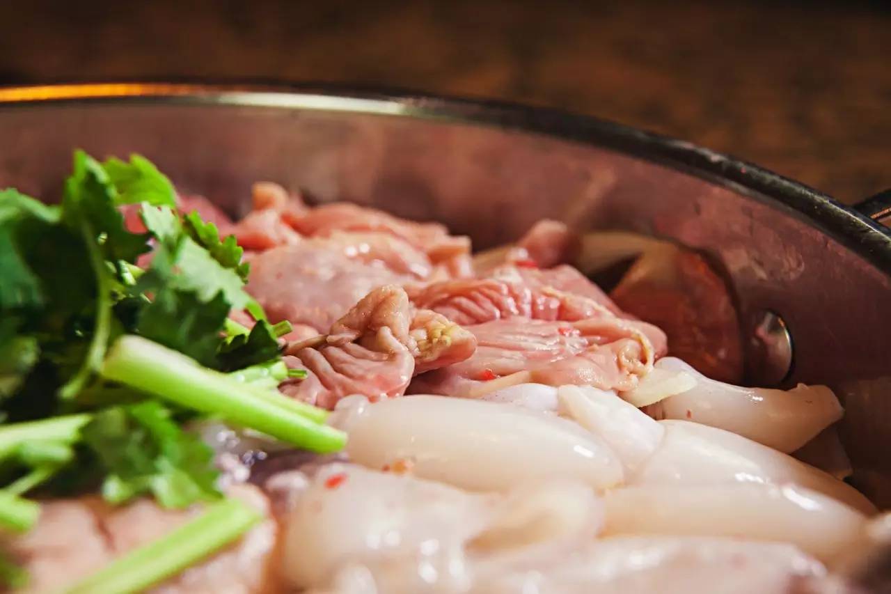 银川黄记煌三汁焖锅是清真的吗,银川焖锅黄记煌