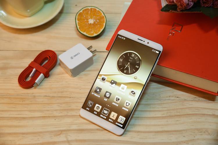 安兔兔最高跑分手机,安兔兔跑分骁龙865吊打a14