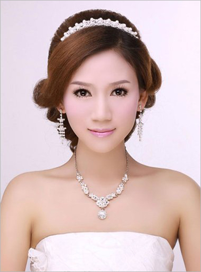 端庄优雅的韩式新娘盘发,新乡哪教韩式新娘盘发