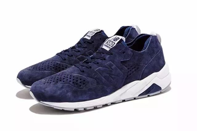 春款休闲鞋怎样搭出时尚感,运动鞋如何穿的知性优雅减龄