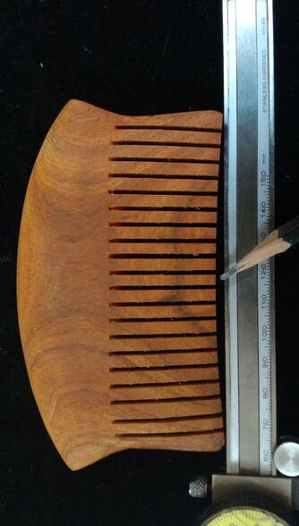 正宗的沉香木梳,檀木梳真檀木