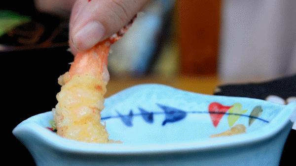 鳗烤肉现烤活鳗鱼探店,食妞