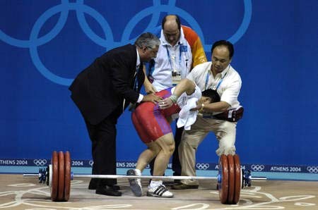 足球运动中常见的运动损伤及预防,足球运动员腰部损伤治疗