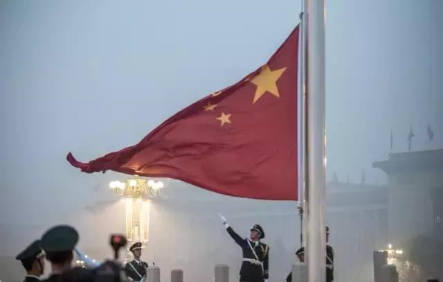 现代版孙二娘把全家都打了｜葛洪桂龙药膏一转成双