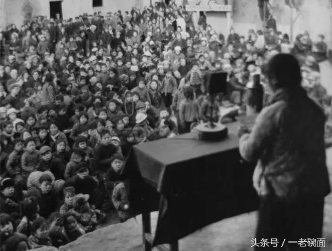 怀念我的妈妈闽南语,怀念我的妈妈原唱