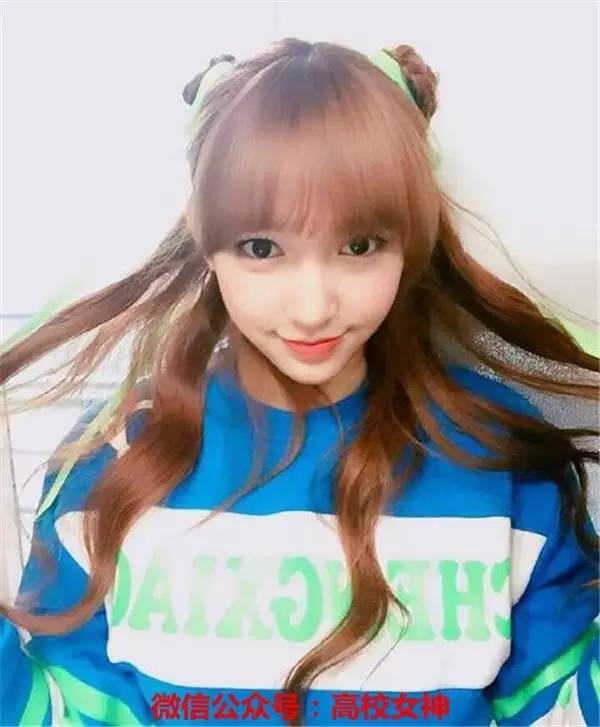 宇宙少女惊艳全场,宇宙少女秀彬开球