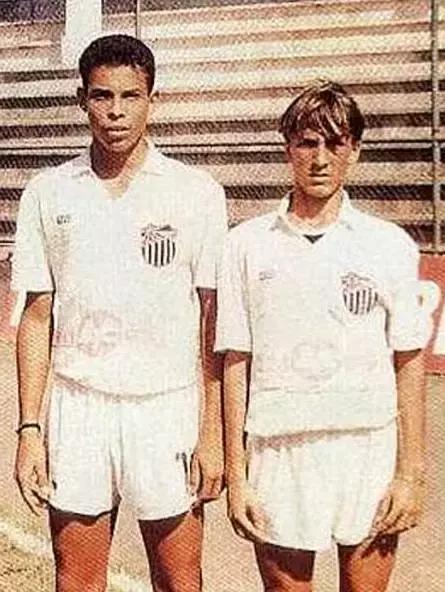 白驹过隙，你还记得那个让自己爱上足球的外星人吗？