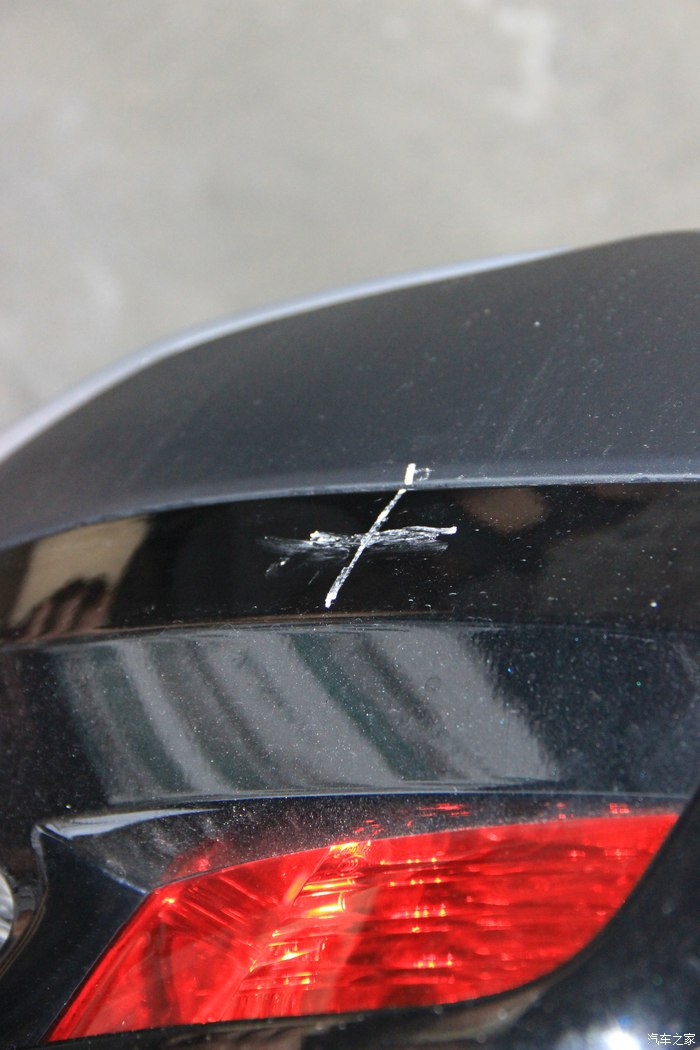 本田crv2016经典款详细配置图表,16年本田crv2.0两驱还值得买吗