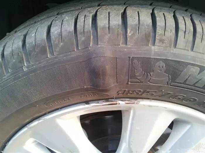 专家换了轮胎要不要做四轮定位,轮胎换个全地形at胎就会更好