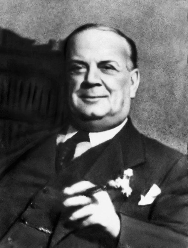 gucci背后的家族历史故事 (gucci家族史解密)