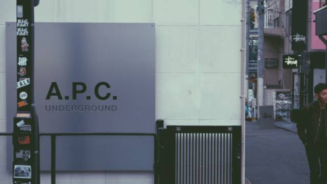 bape实物曝光,bape最火的款式