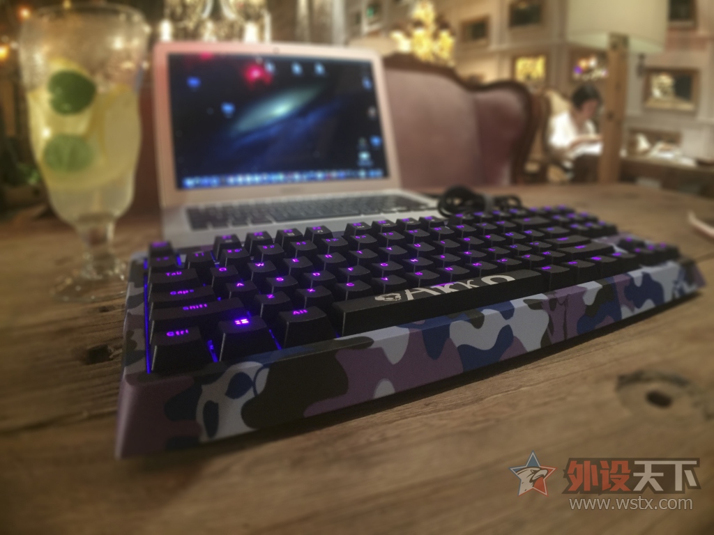 akko96键机械键盘评测,akko机械键盘青绿色