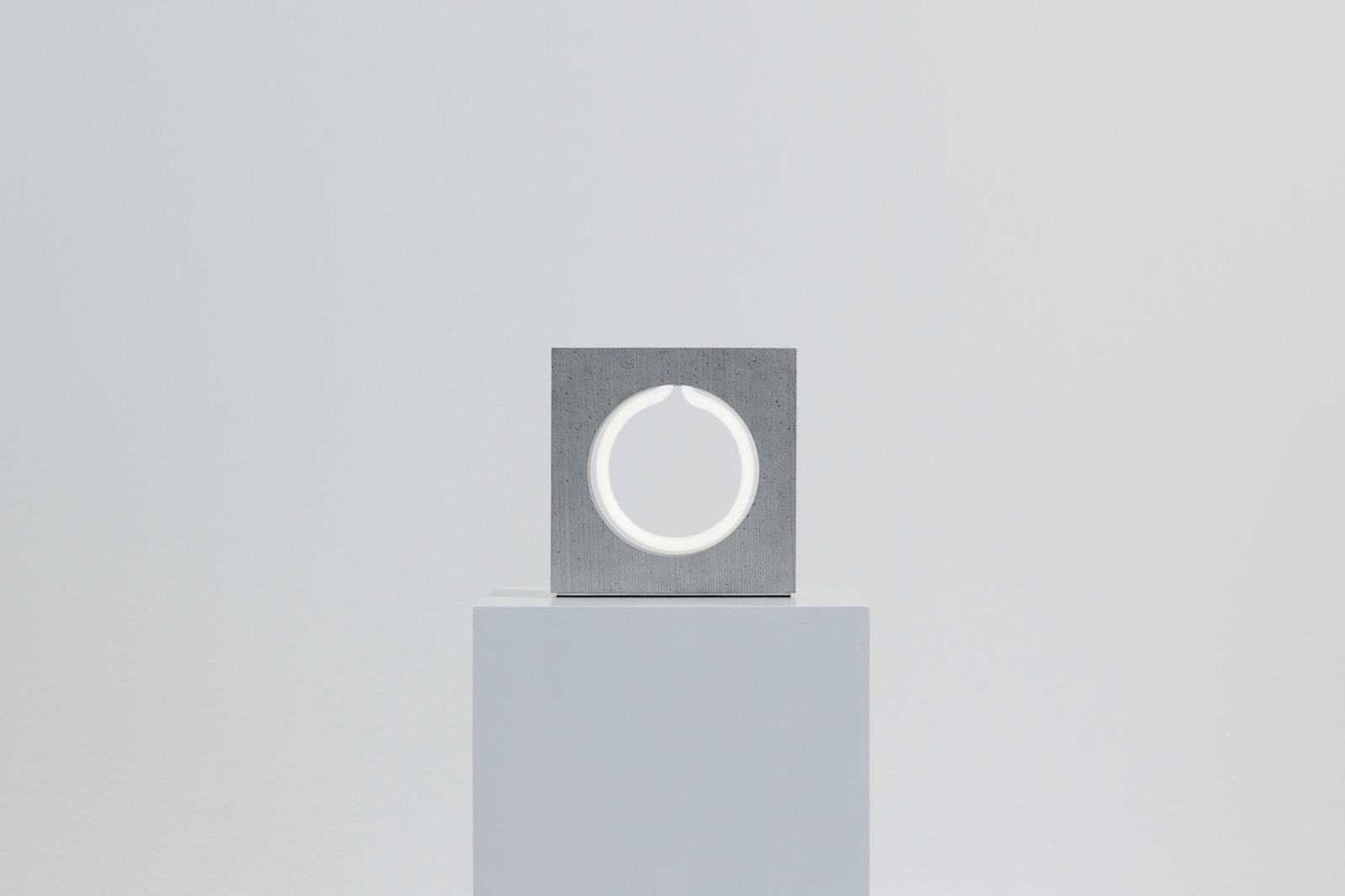 意式极简能凸显出高级感的灯,便宜又好看的极简灯