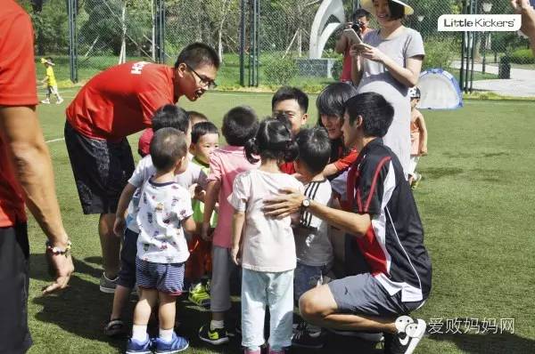 快乐足球亲子运动,亲子足球运动嘉年华